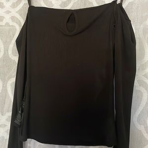 Off the shoulder , Black off the shoulder,